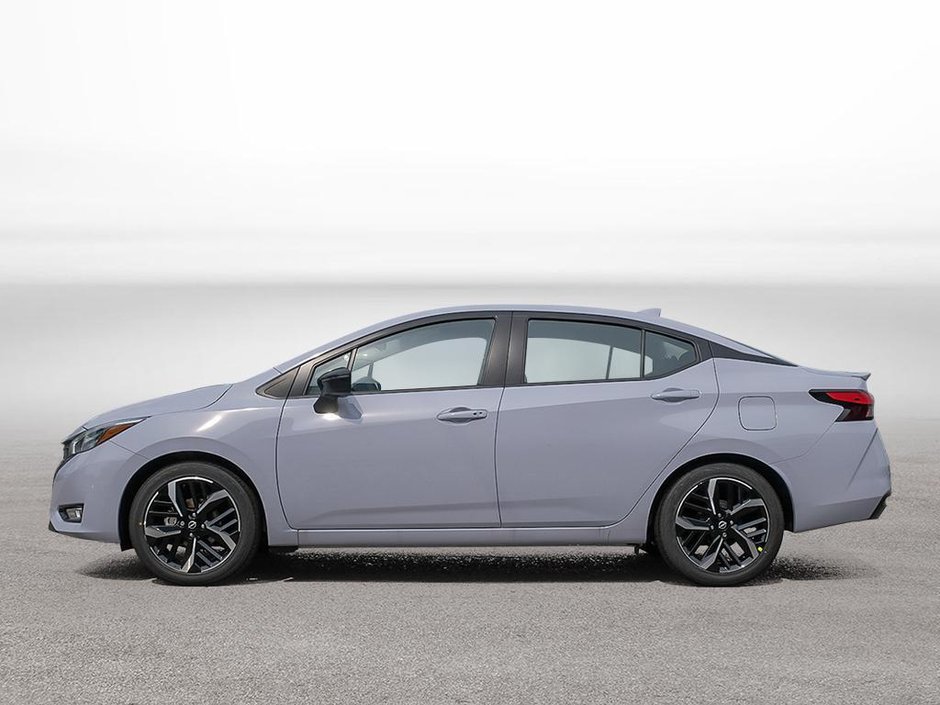 2025 Nissan Versa SR-2