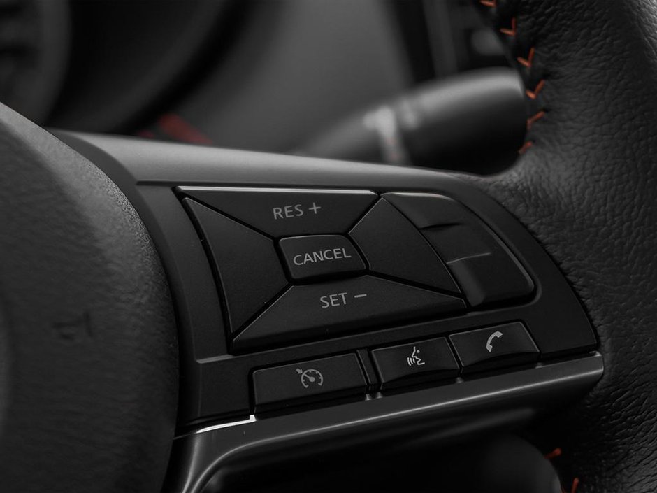 2025 Nissan Versa SR-14