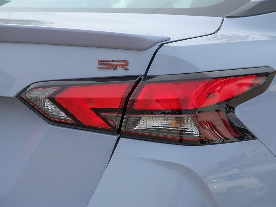 2025 Nissan Versa SR-10
