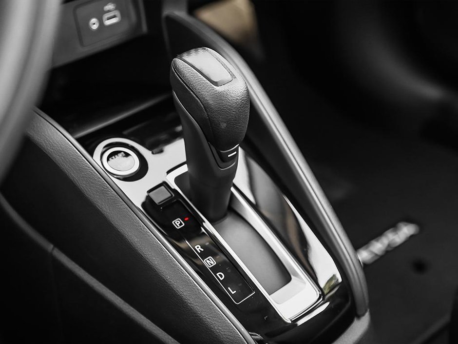 2025 Nissan Versa SV-14