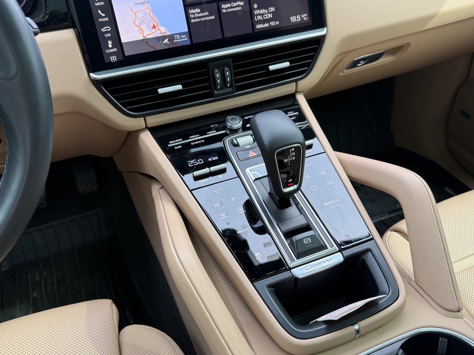 2021 Porsche Cayenne Base-20