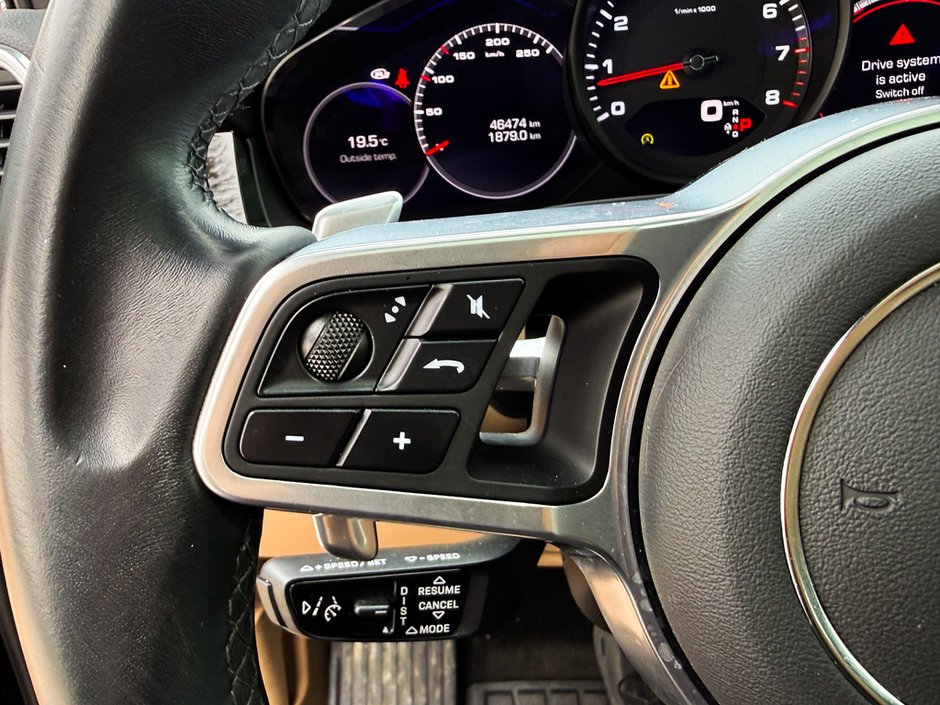 2021 Porsche Cayenne Base-27