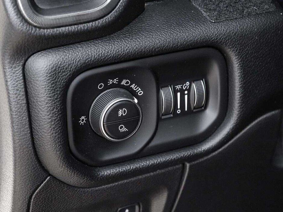 2021 Ram 1500 Sport-16