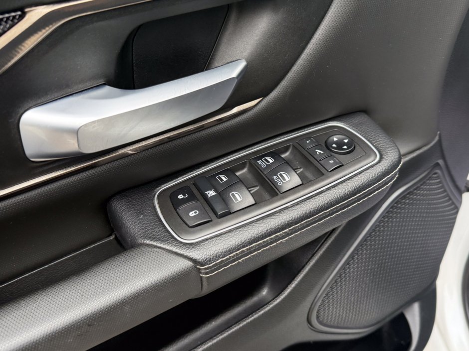 2021 Ram 1500 Sport-19