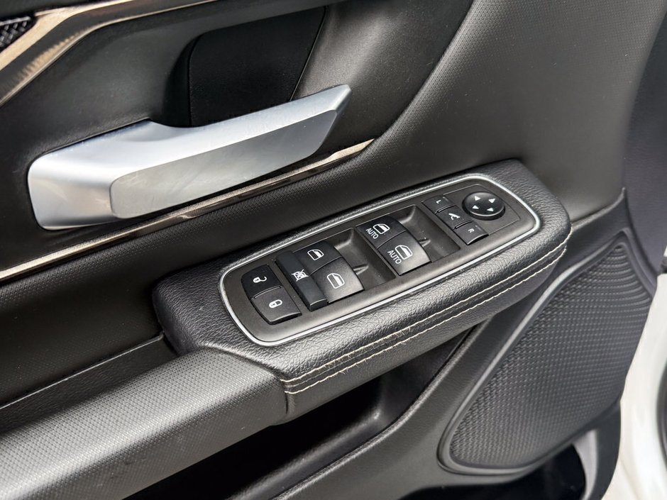 2021 Ram 1500 Sport-19