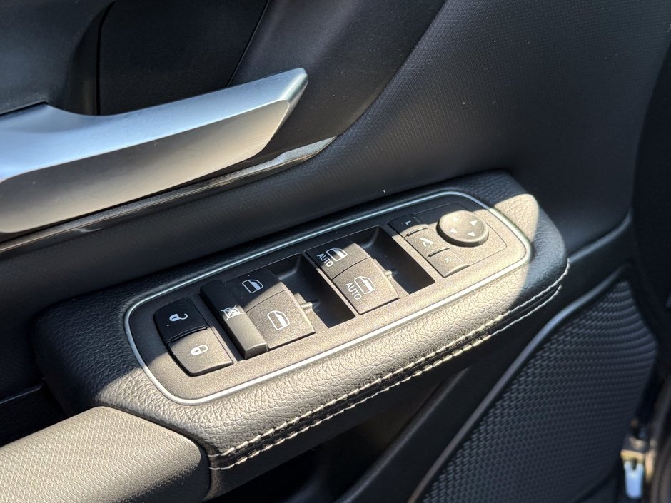 2023 Ram 1500 Sport-22