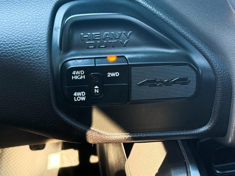 2022 Ram 2500 Laramie-24