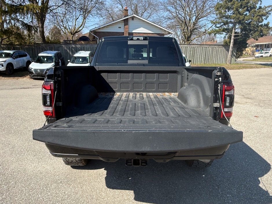 2022 Ram 2500 Laramie-11