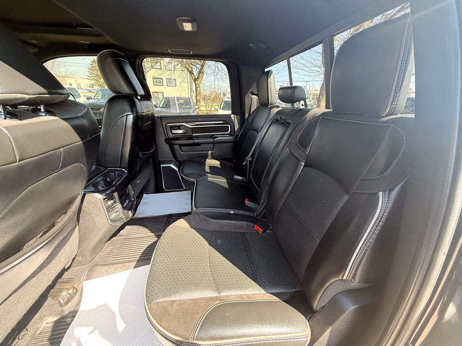 2022 Ram 2500 Laramie-12
