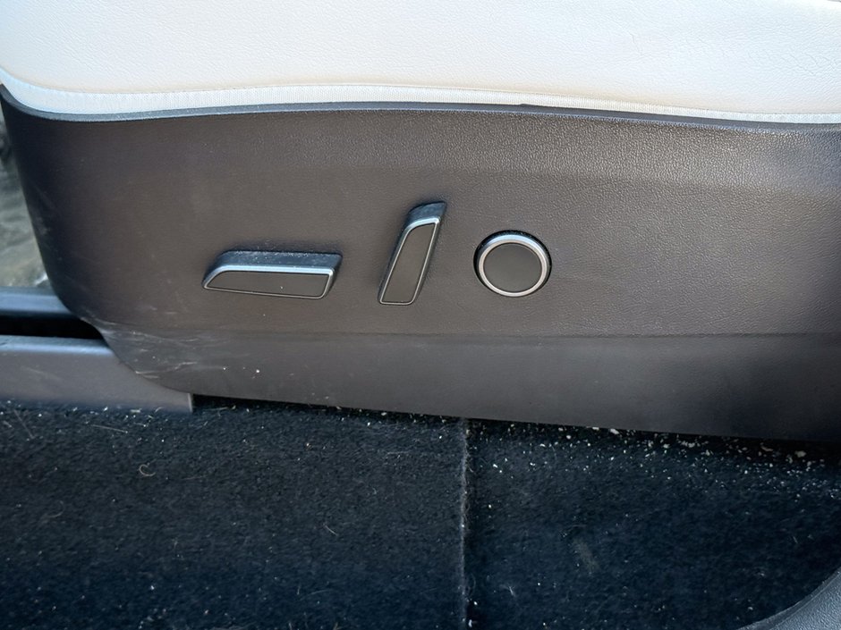 2021 Tesla Model Y Long Range-27