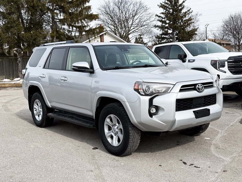 2023 Toyota 4Runner Base-8