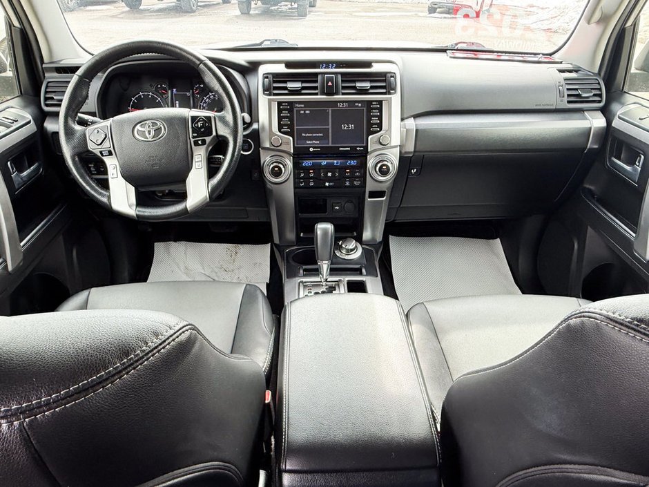2023 Toyota 4Runner Base-16