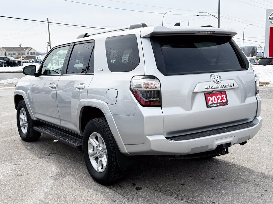 2023 Toyota 4Runner Base-4