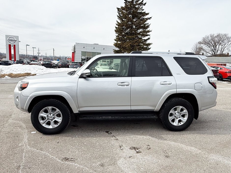 2023 Toyota 4Runner Base-3