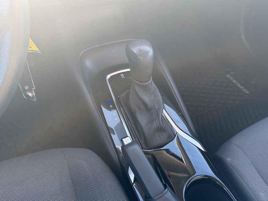 2021 Toyota Corolla L-16