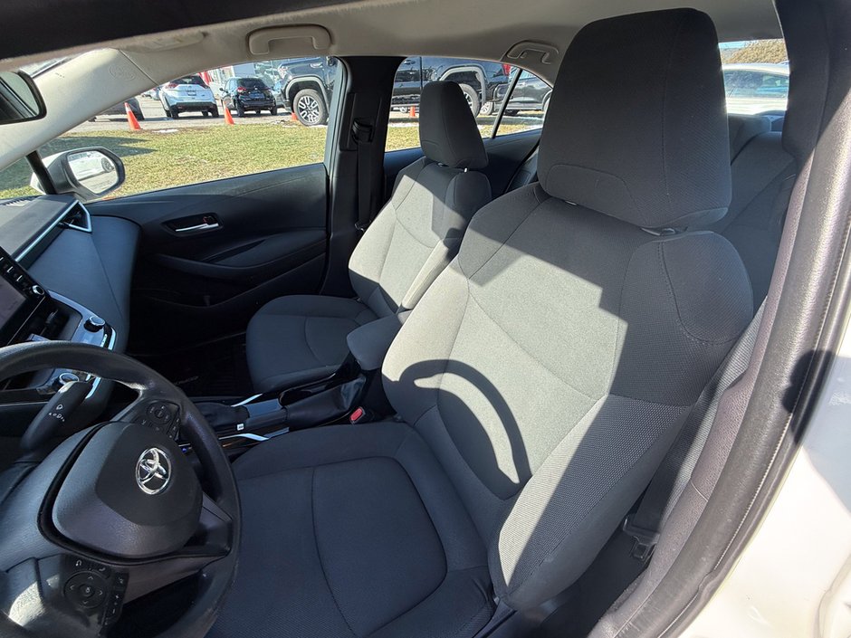 2021 Toyota Corolla L-18