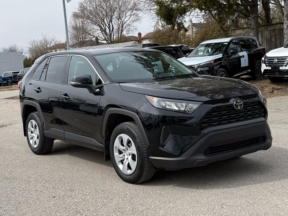 2025 Toyota RAV4 LE-8