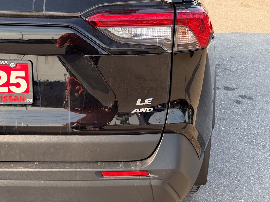 2025 Toyota RAV4 LE-12