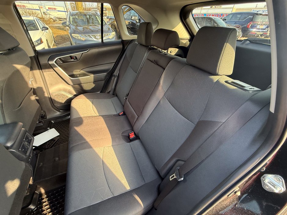 2025 Toyota RAV4 LE-14