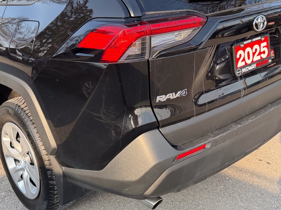 2025 Toyota RAV4 LE-11