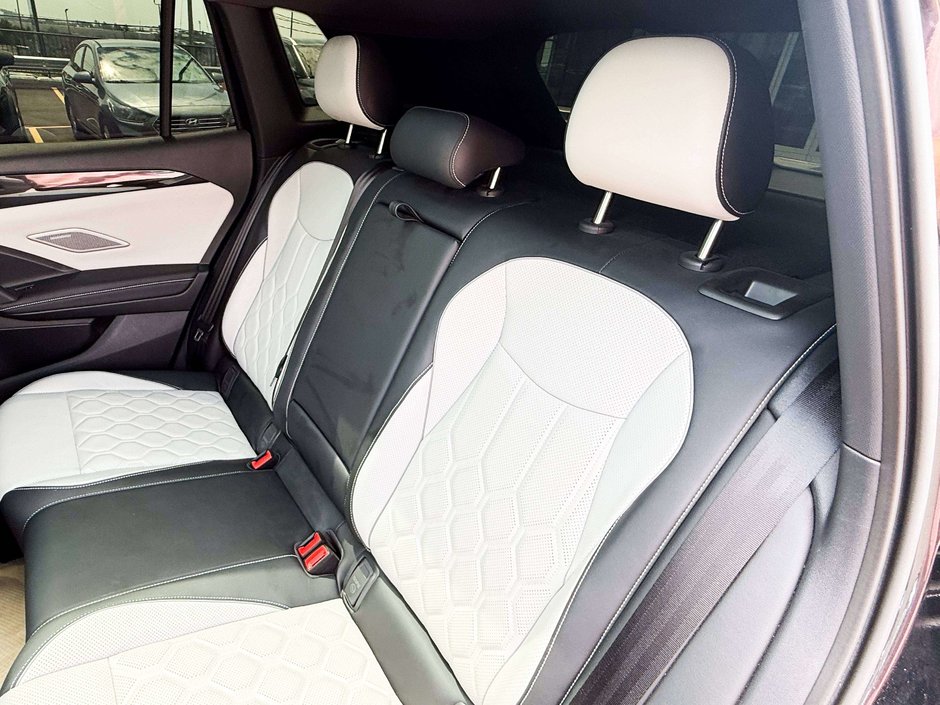 2025 Volkswagen Tiguan Highline-18