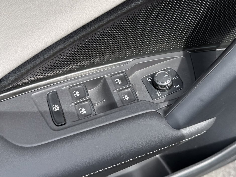 2025 Volkswagen Tiguan Highline-23
