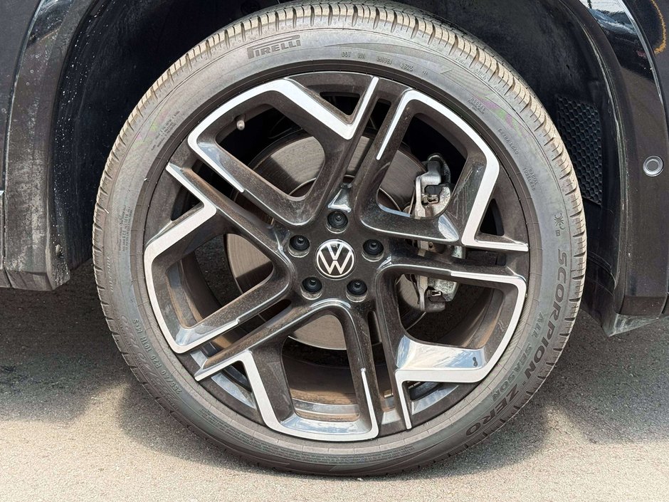 2025 Volkswagen Tiguan Highline-11