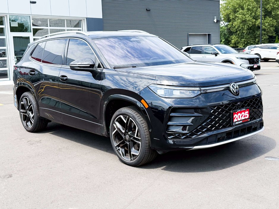 2025 Volkswagen Tiguan Highline-9