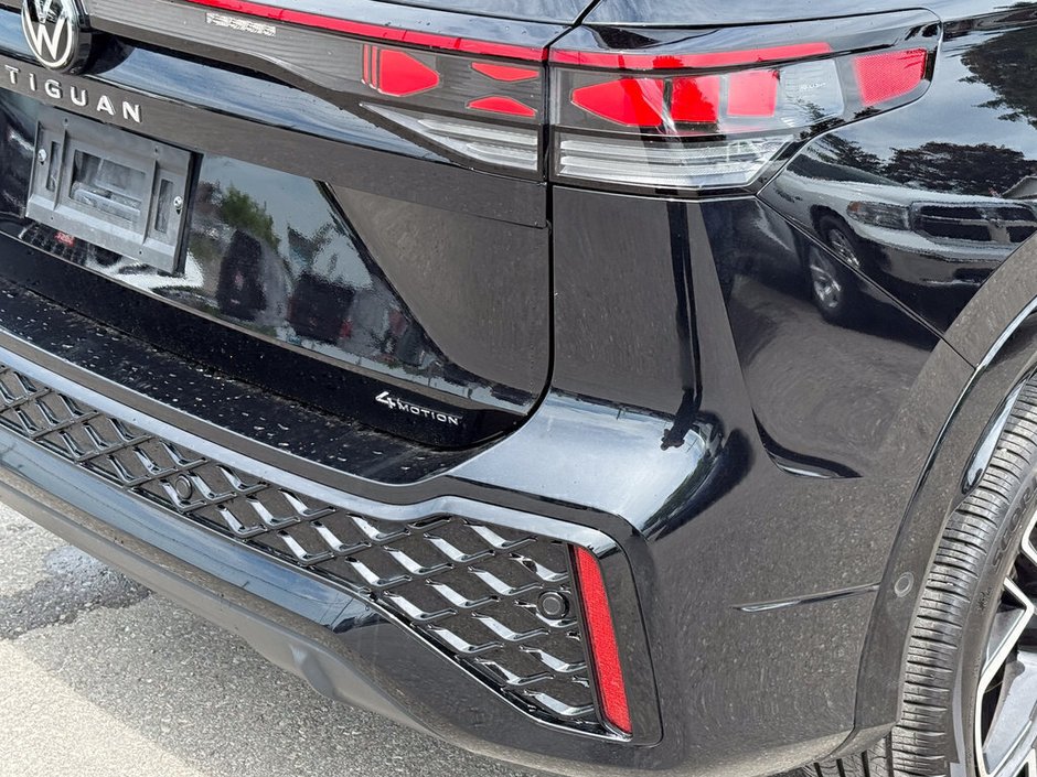 2025 Volkswagen Tiguan Highline-12