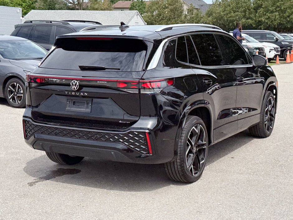 2025 Volkswagen Tiguan Highline-7