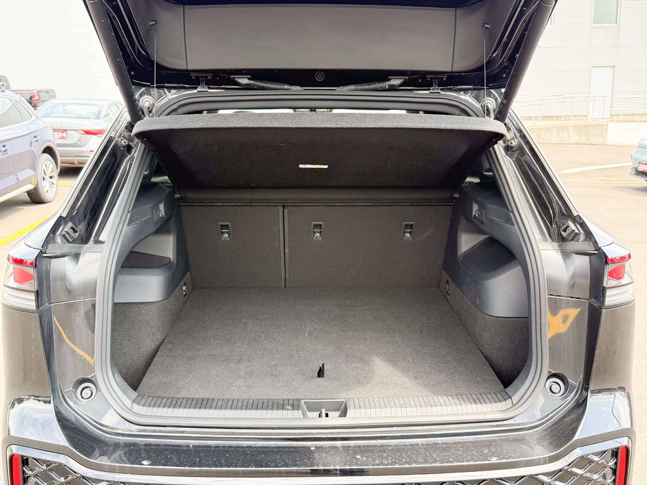 2025 Volkswagen Tiguan Highline-16