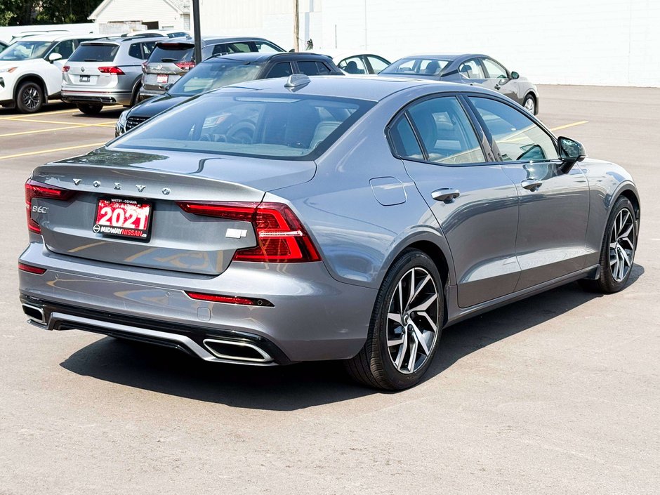 2021 Volvo S60 Recharge Plug-In Hybrid T8 R-Design-7