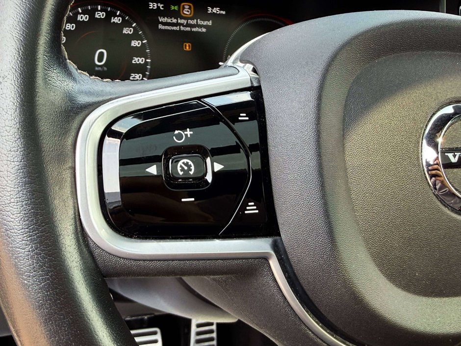 2021 Volvo S60 Recharge Plug-In Hybrid T8 R-Design-26