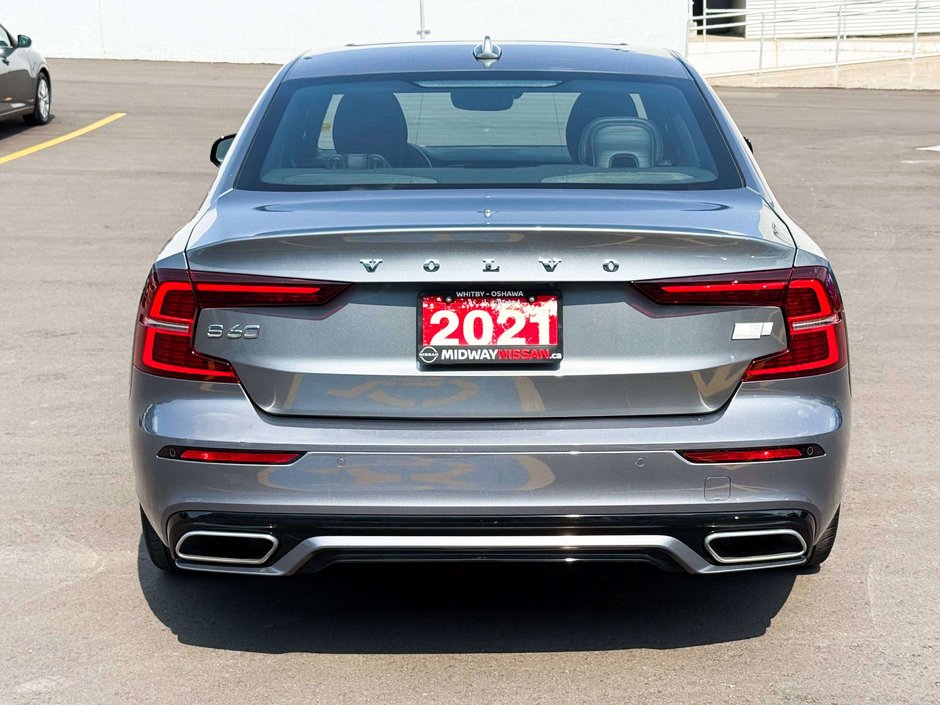 2021 Volvo S60 Recharge Plug-In Hybrid T8 R-Design-6