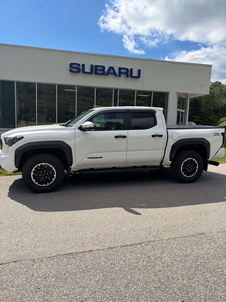 2025 Toyota Tacoma SR5/TRD DOUBLE CAB in Minden, Ontario