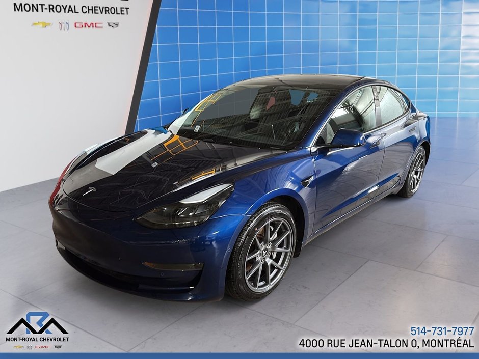 2022 Tesla Model 3 Standard range in Montréal, Quebec - w940px