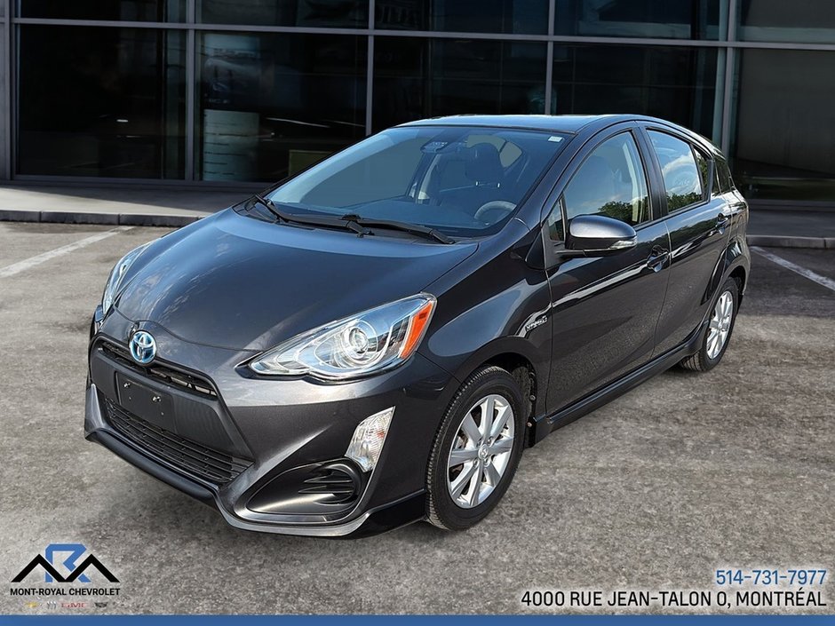 2017 Toyota Prius C in Montreal, Quebec - w940px