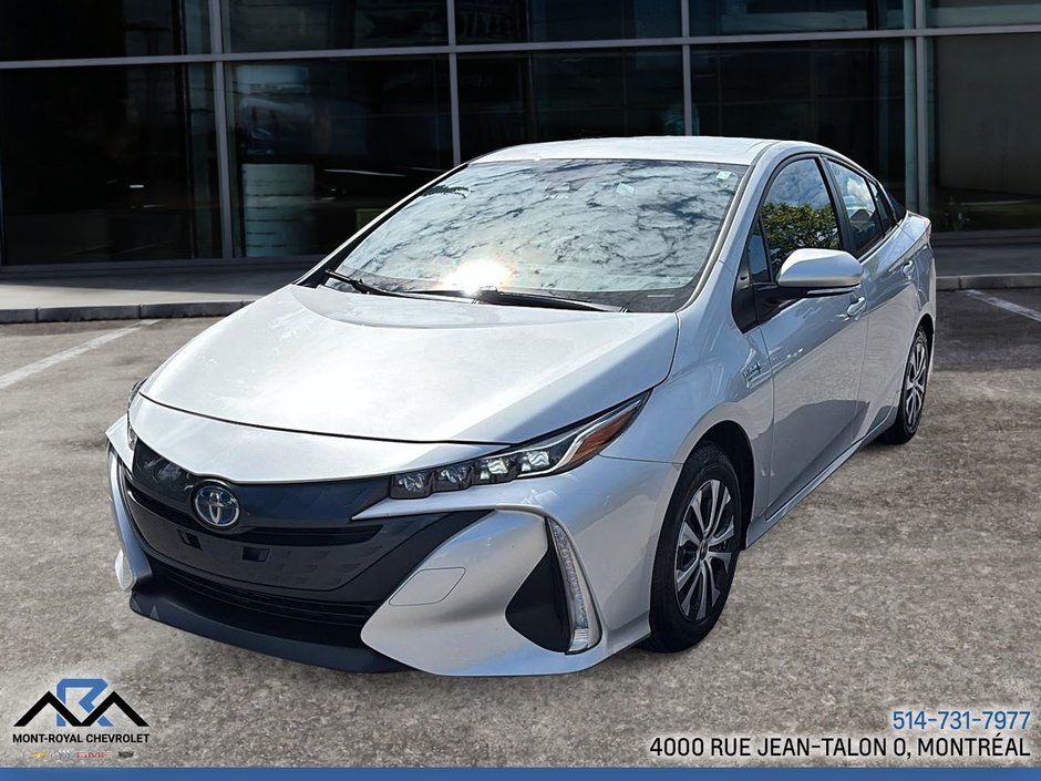 Toyota PRIUS PRIME  2021 à Montréal, Québec - w940px