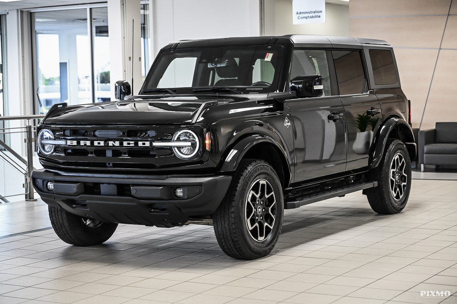 2022 Ford Bronco in Brossard, Quebec - w940px