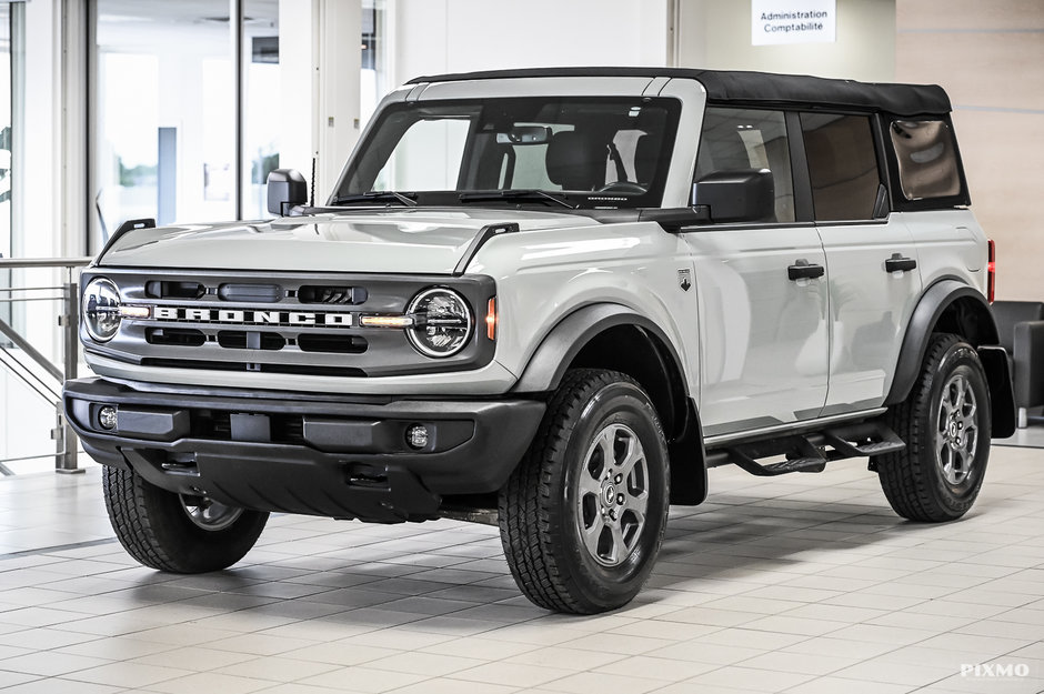2023 Ford Bronco in Brossard, Quebec - w940px