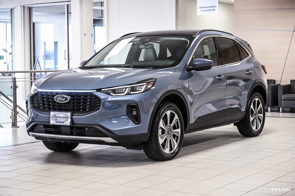 2025 Ford Escape Platinum | AWD | TOIT PANO | CARPLAY | ECRAN 13.2P in Brossard, Quebec