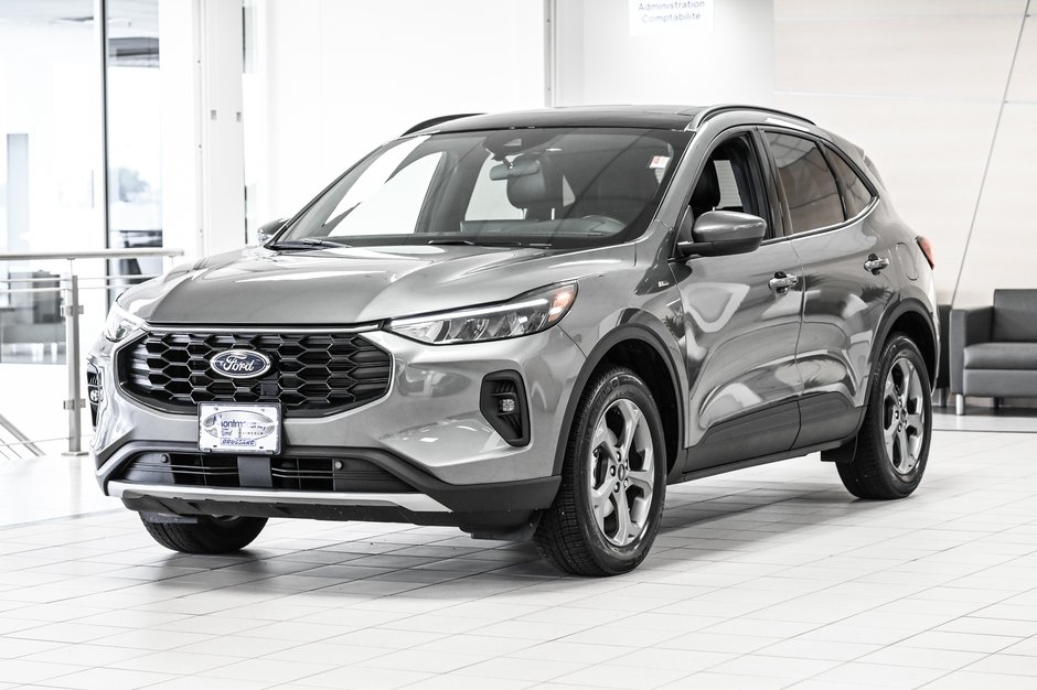 Ford Escape  2025 à Brossard, Québec - w940px