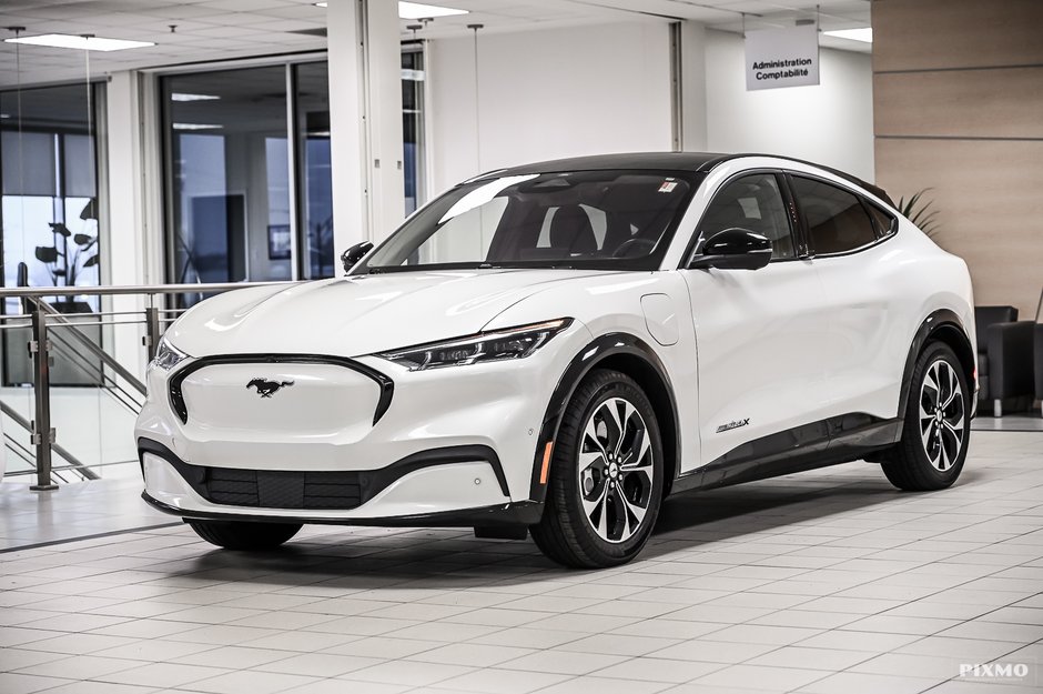 2021 Ford Mustang Mach-E in Brossard, Quebec - w940px