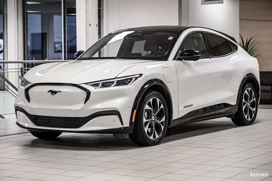 Ford Mustang Mach-E  2021 à Brossard, Québec - w940px
