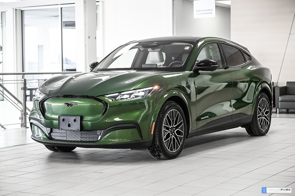 2025 Ford Mustang Mach-E in Brossard, Quebec - w940px