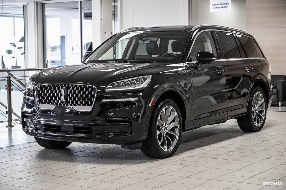 Lincoln Aviator Grand Touring | AWD | 494HP | 34KM AUTONOMIE | 2023 à Brossard, Québec