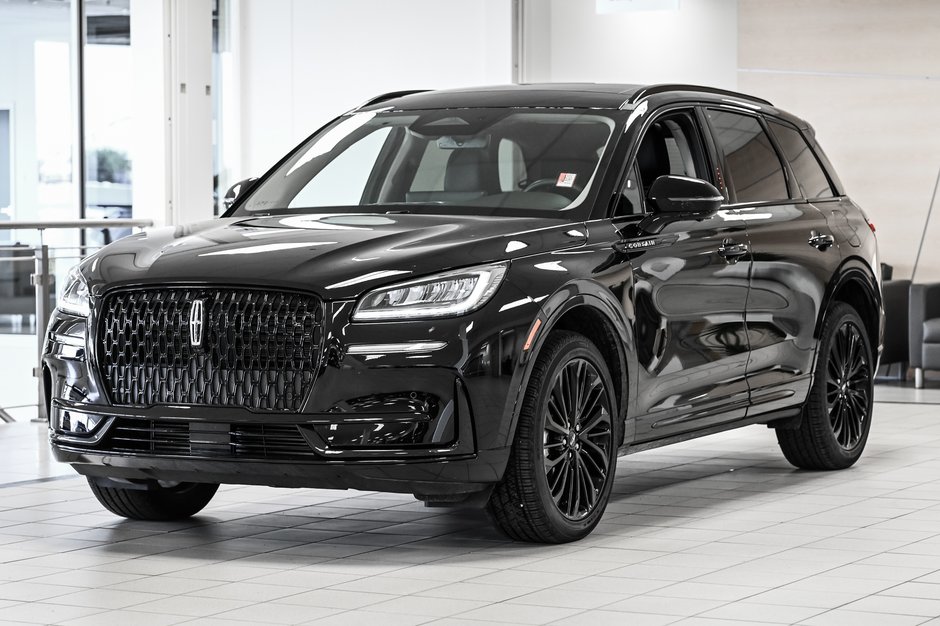 2025 Lincoln CORSAIR in Brossard, Quebec - w940px