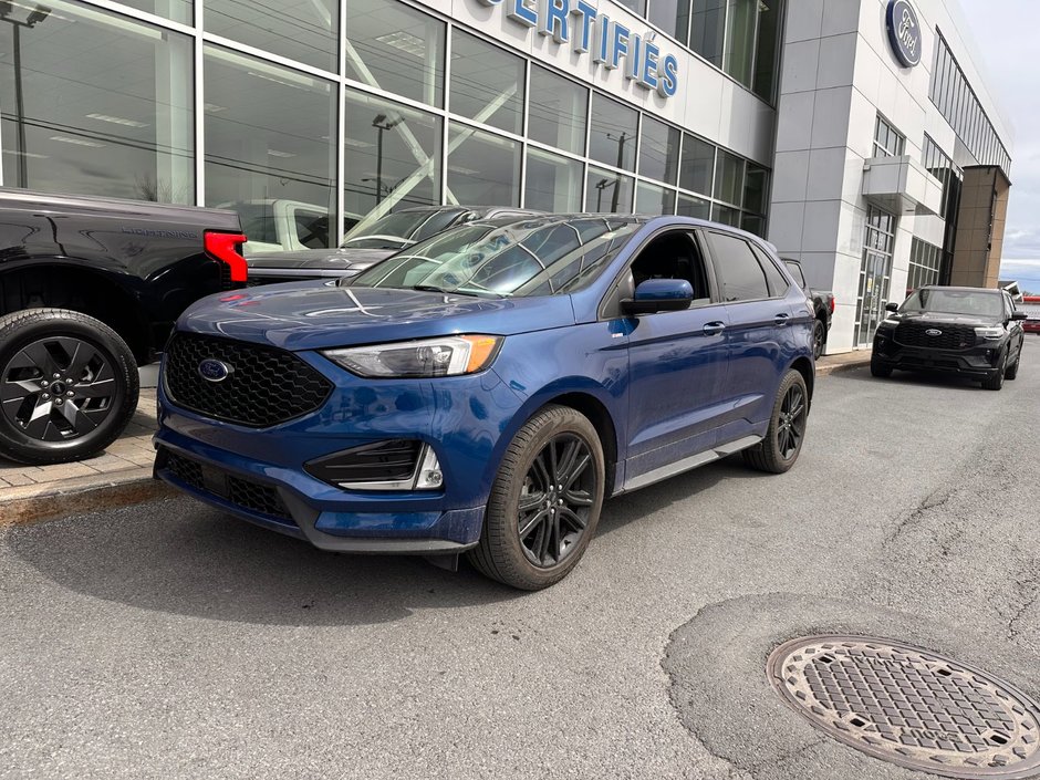 2022 Ford Edge in Brossard, Quebec - w940px