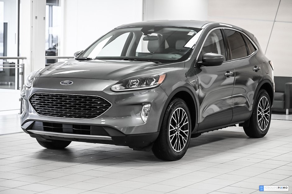 2022 Ford Escape in Brossard, Quebec - w940px