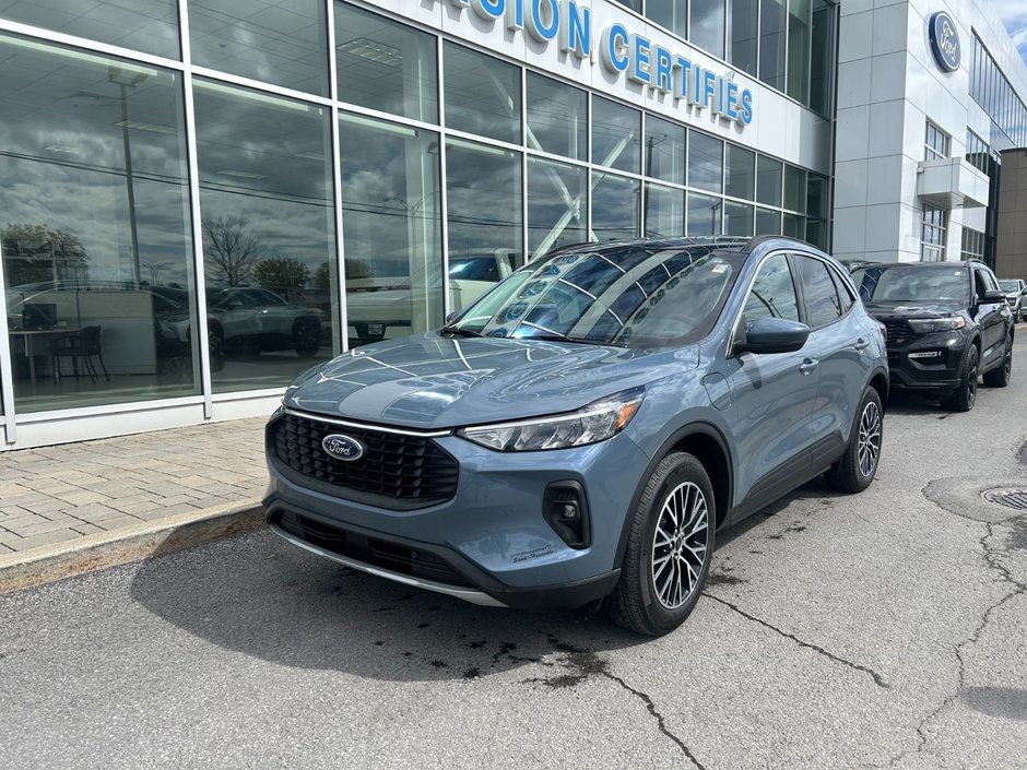 Ford Escape  2023 à Brossard, Québec - w940px
